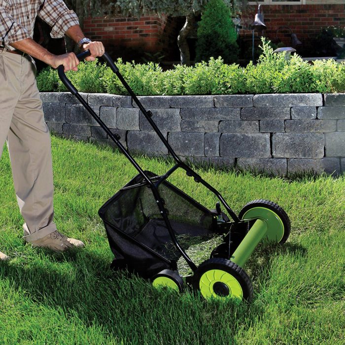 best push lawn mower with bag
